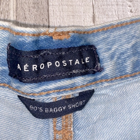 Aeropostale 90’s baggy shorts denim distressed size 2 - Picture 4 of 6